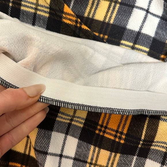 Yellow Plaid Set 💛🖤 Clueless Look - Picture 7 of 10